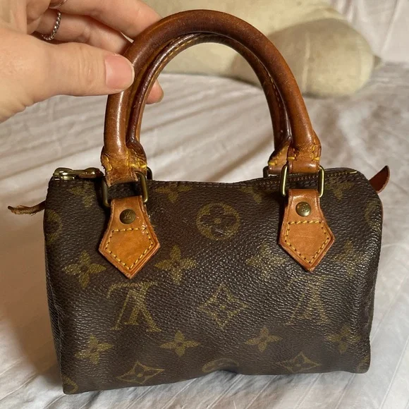 Louis Vuitton Speedy Mini HL Handbag Monogram Canvas - Picture 4 of 14